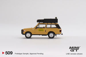 (Preorder) Mini GT 1:64 Range Rover 1982 Camel Trophy Papua New Guinea Team USA (RHD)