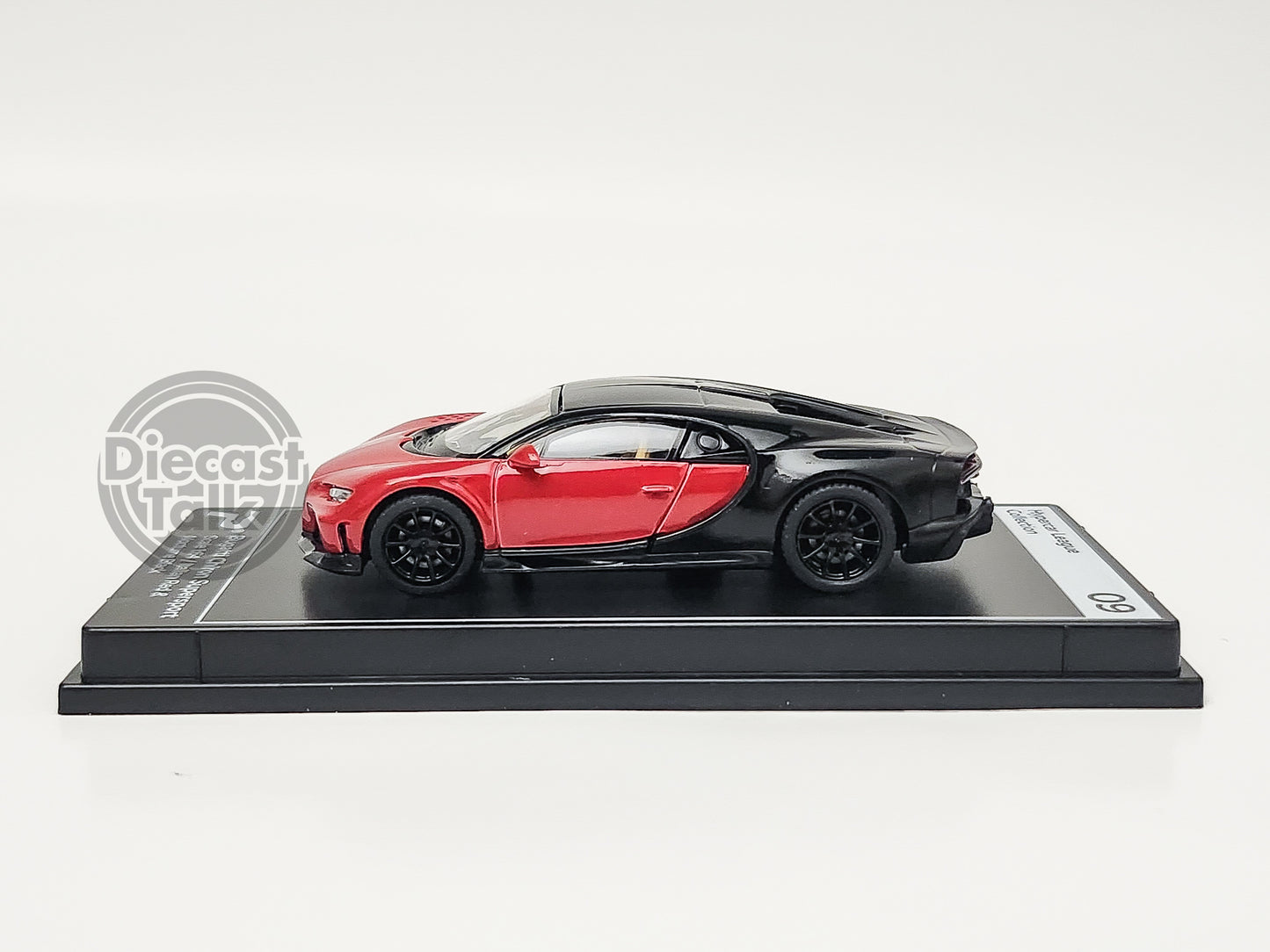 PosterCars 1/64 Bugatti Chiron Supersport Red/Nocturne Black