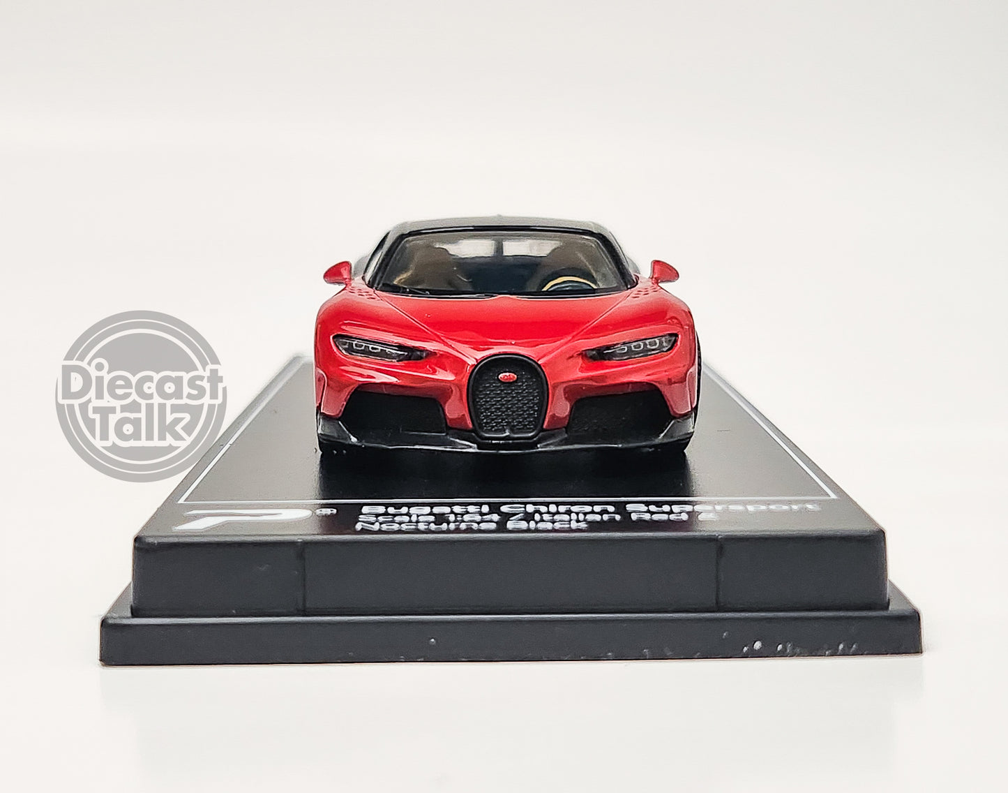 PosterCars 1/64 Bugatti Chiron Supersport Red/Nocturne Black
