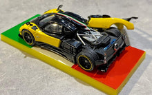 Load image into Gallery viewer, Tarmac Works Taiwan Exclusive 1:64 PAGANI Zonda Cinque with Container