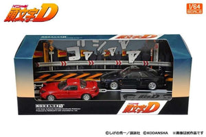 Modeler's 1:64 Scale Initial D Mazda MX-5 vs Nissan R34 GT-R Diorama Set