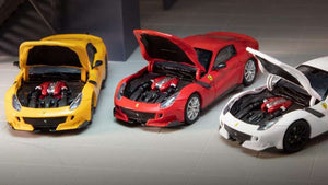 (Pre Order) Stance Hunters 1:64 Ferrari F12 TDF with opening hood