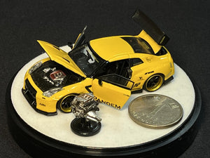 (Pre Order) PGM 1:64 Nissan GT-R R35 Pandem Rocket Bunny Yellow with engine display