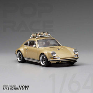 Pop Race 1/64 Singer 911 Gold with Luggage